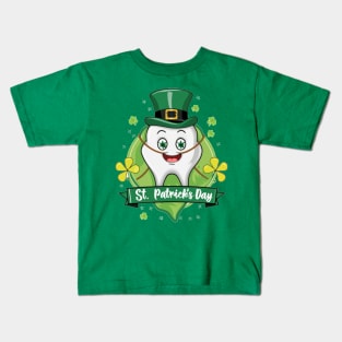 happy st patrick's day tooth, for funny dentist Kids T-Shirt